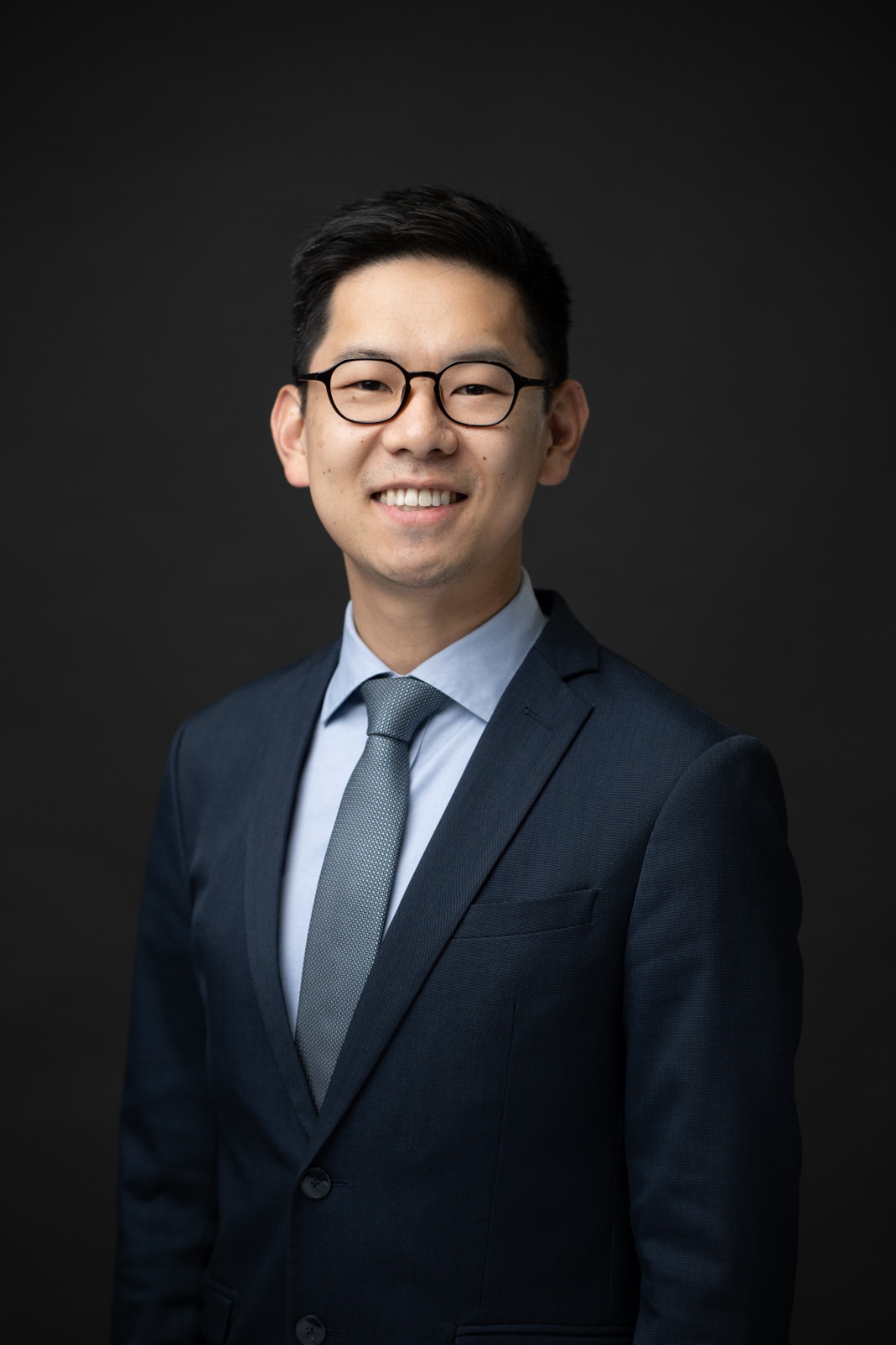 Dr. Lucas Uratani